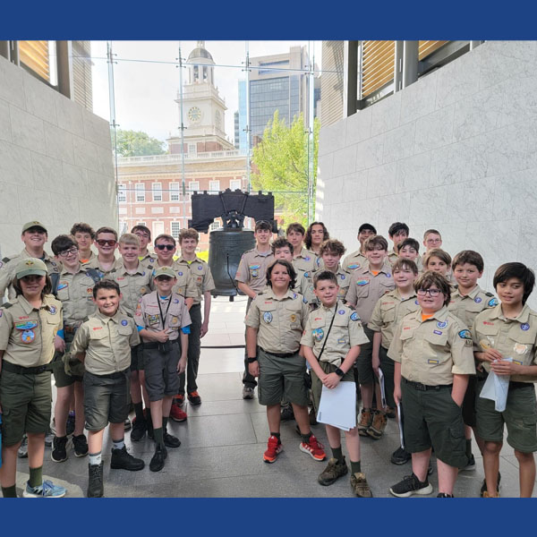 Scouts from Troop 471 visiting the Liberty Bell